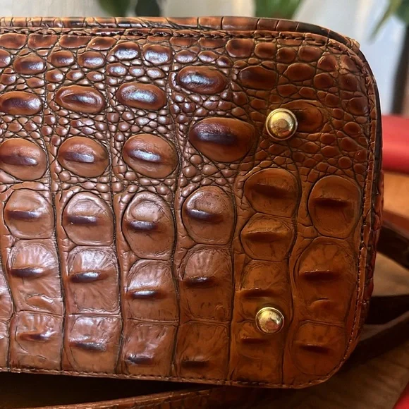 Vintage Brahmin crocodile embossed leather handbag shoulder bag small satchel - Picture 4 of 16